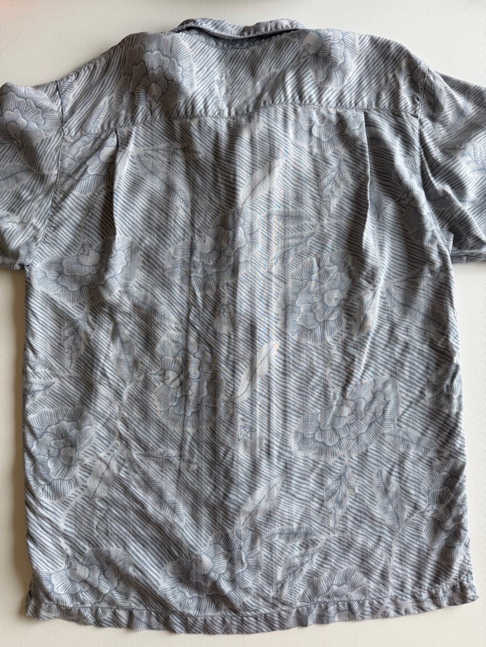 Tommy Bahama Silk Camp Shirt Light Blue Floral Short Sleeve Button Up M - Picture 11 of 11